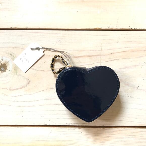 A New Day NWT Blue Heart Shaped Jewelry Organizer - Picture 2 of 8